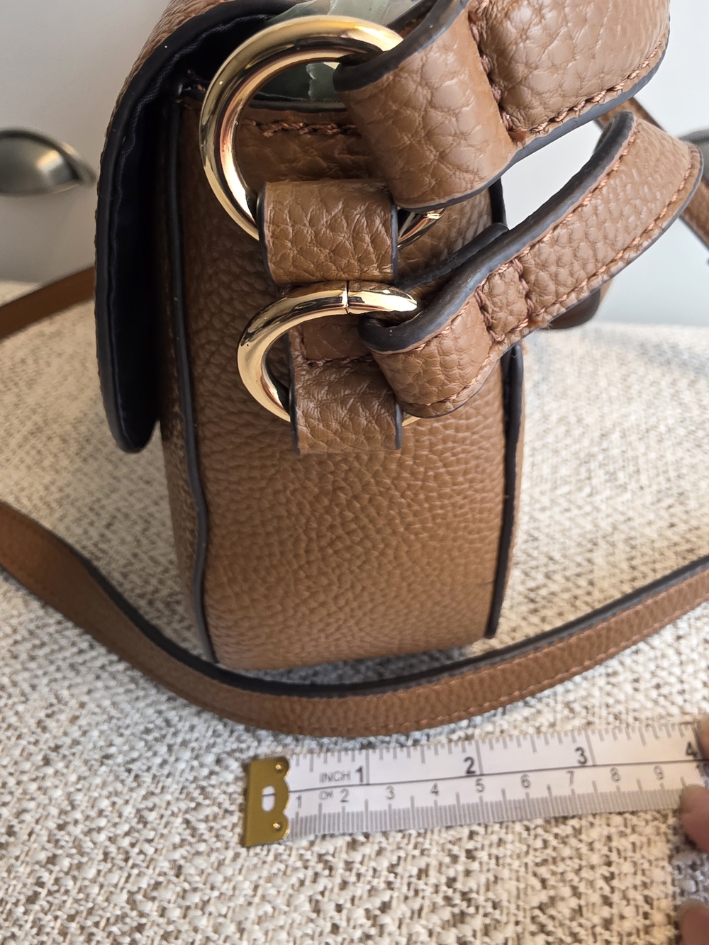 Tommy Hilfiger Brown Crossbody Bag - Picture 7 of 9